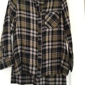 Women’s Plaid Shirt